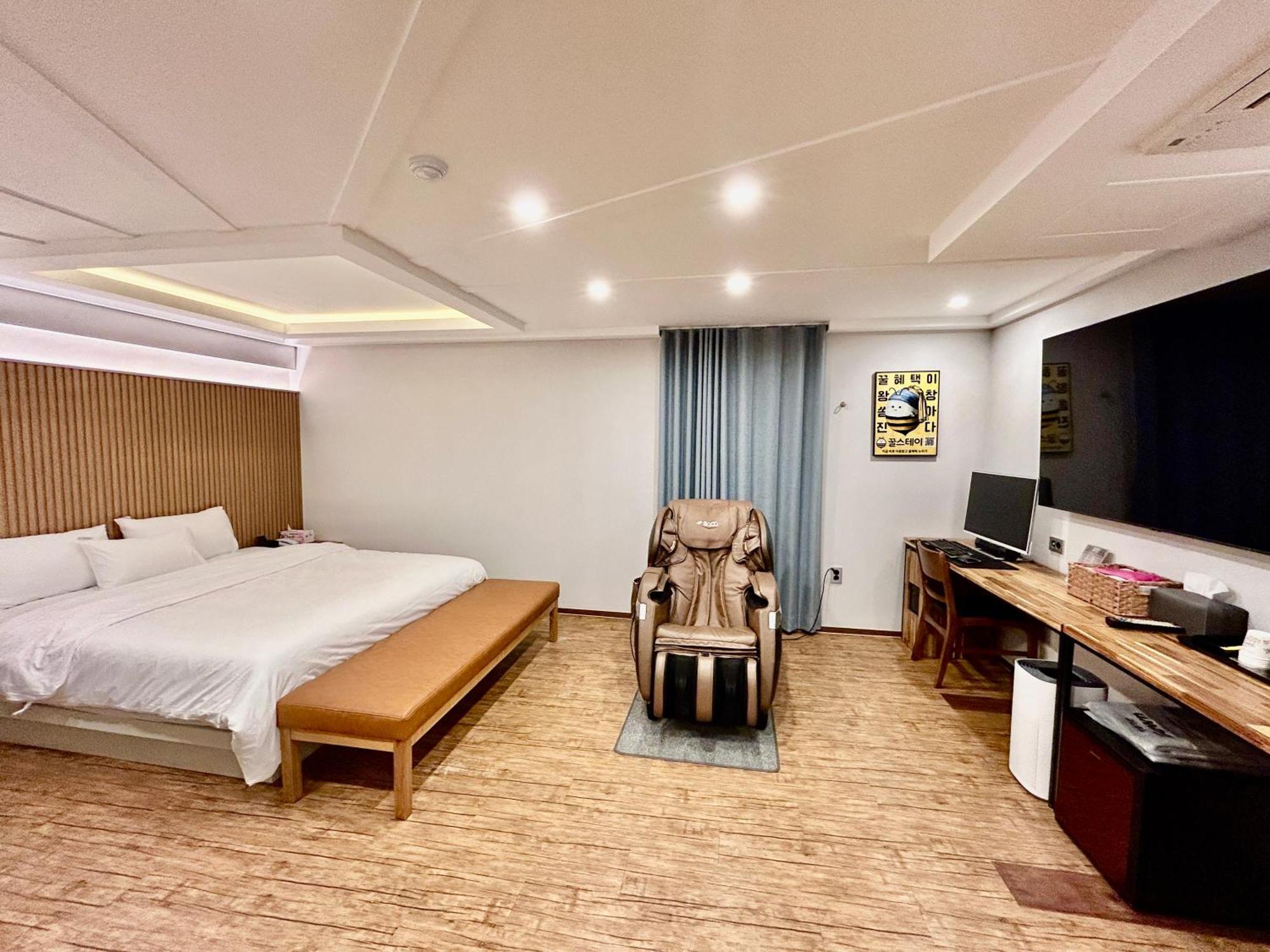Series Hotel Гиеонгджу Екстериор снимка