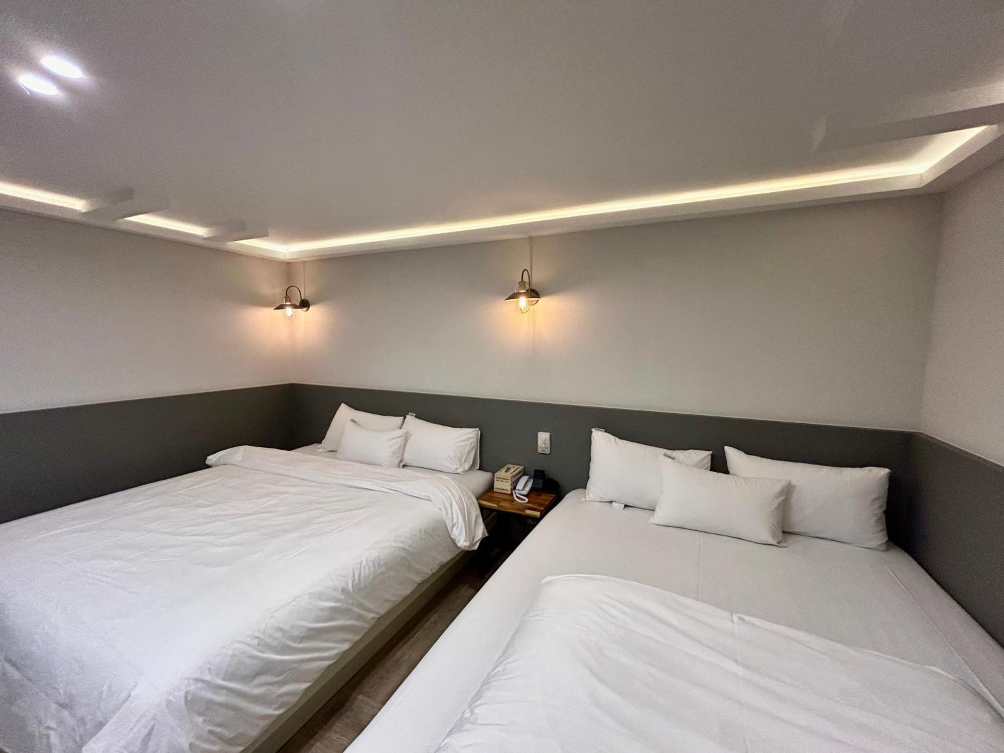 Series Hotel Гиеонгджу Екстериор снимка