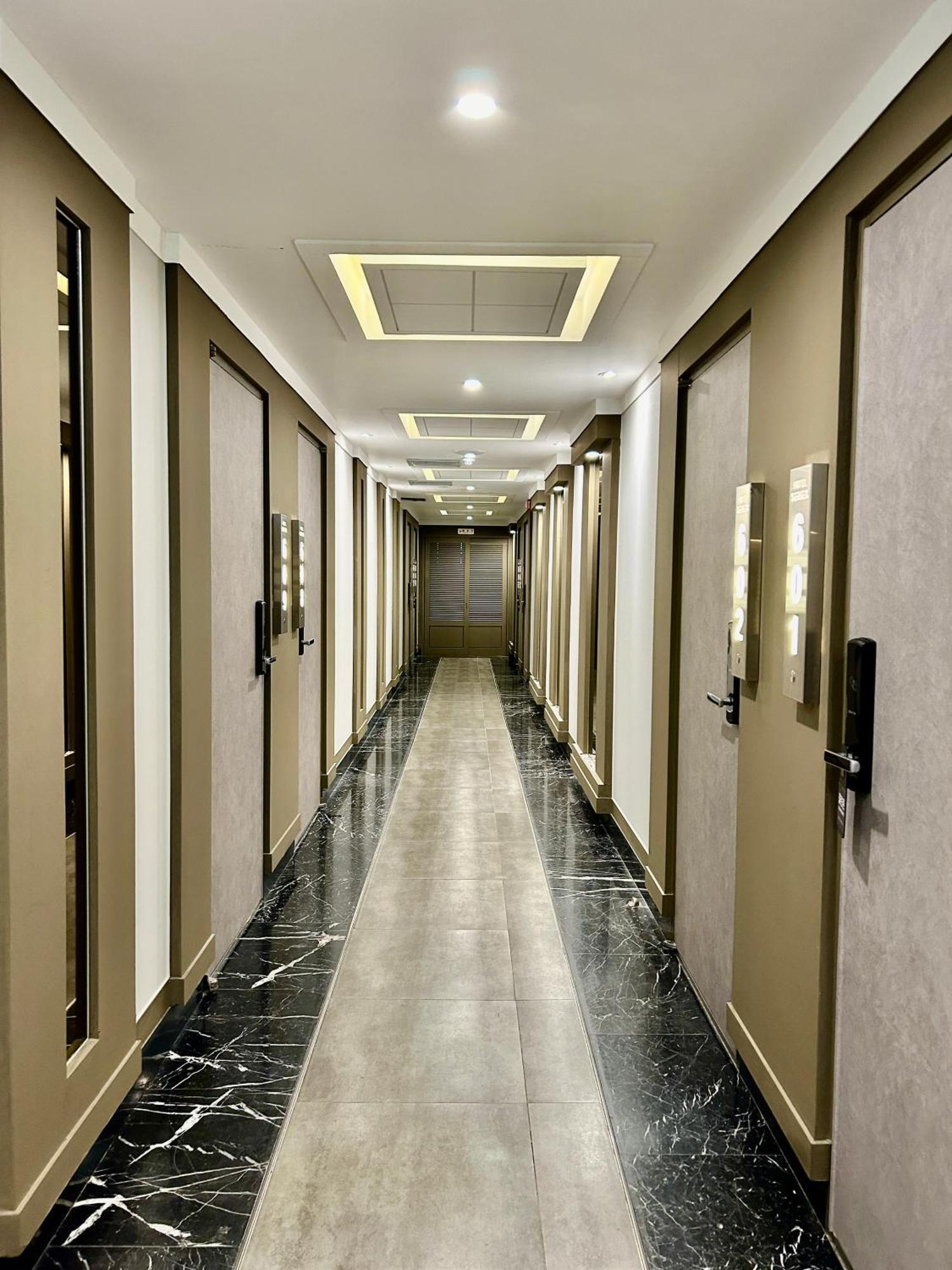 Series Hotel Гиеонгджу Екстериор снимка